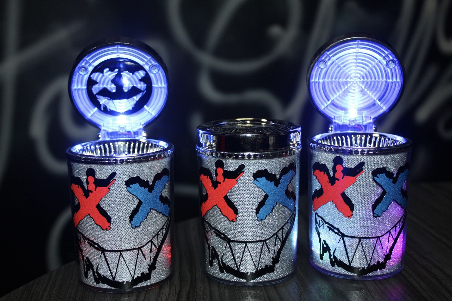 Lightning cup holder ashtray