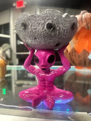 ALIEN ASHTRAY #9