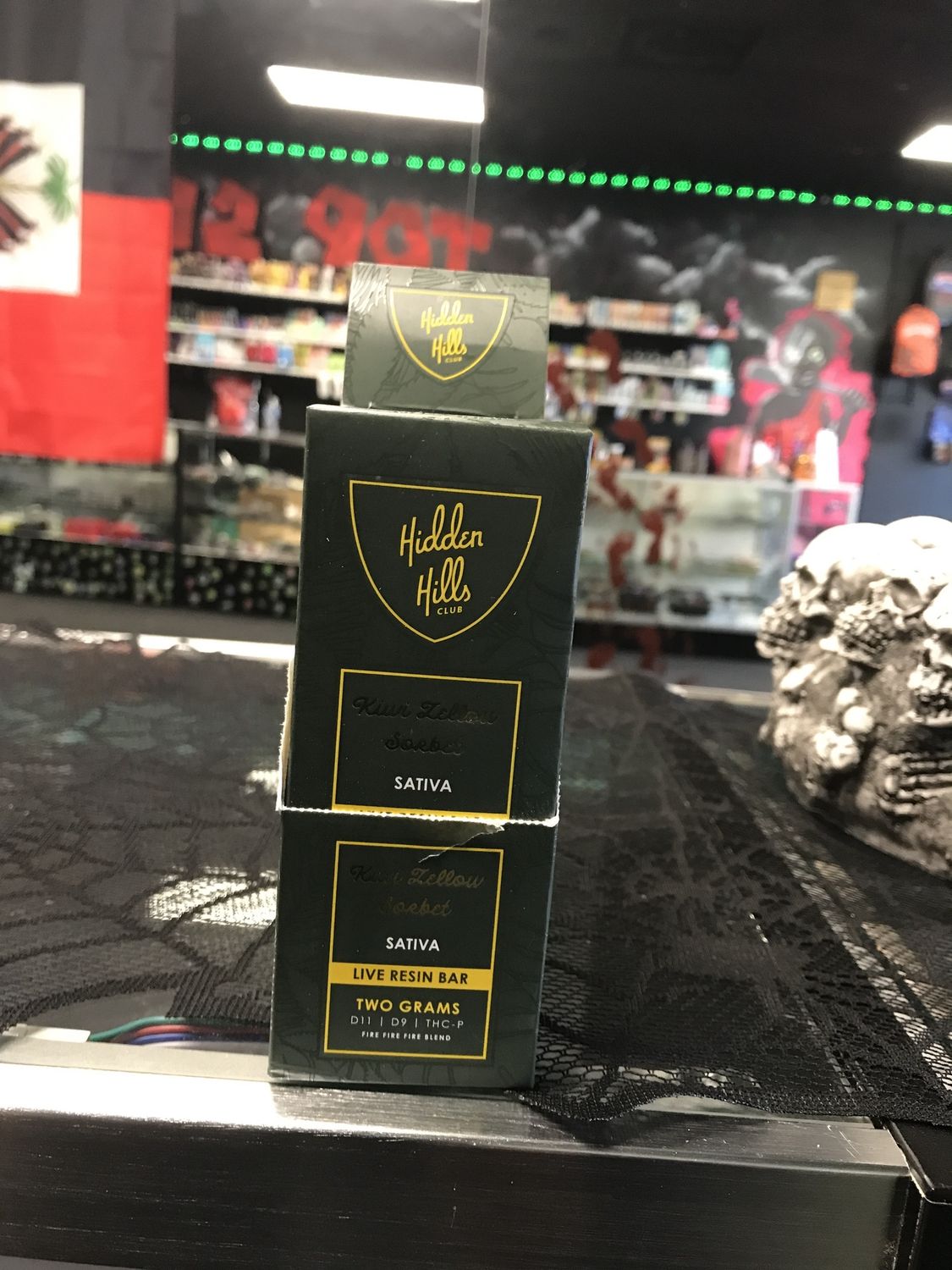 Hidden Hills - indica - Disposable Two Grams- LIVE RESIN BAR