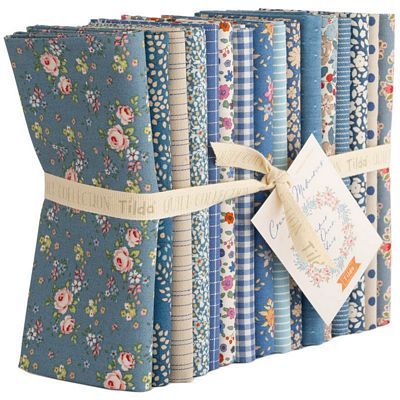 Tilda Creating Memories Summer Fat Quarter Bundle- 16pcs