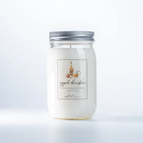 Apple Bourbon 16oz. Market Street Candle