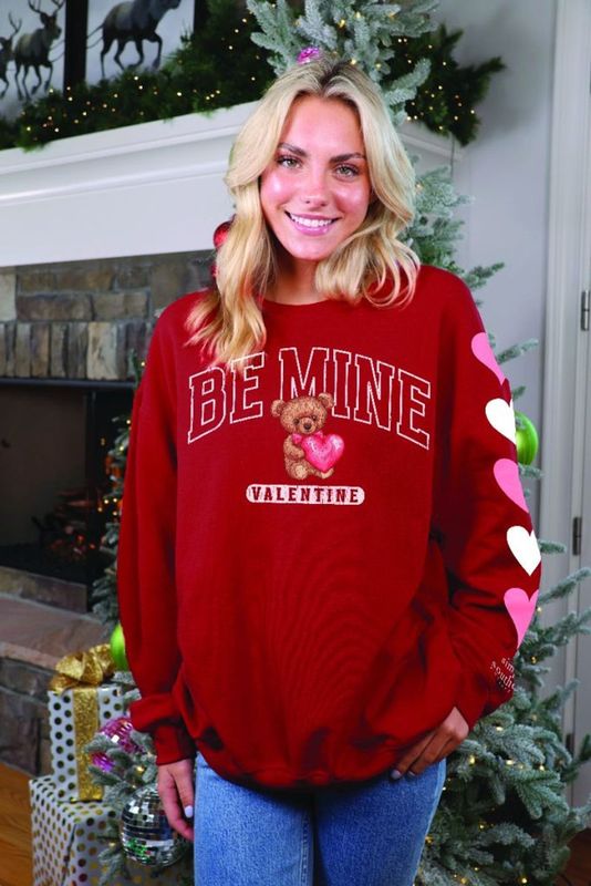 MEDIUM-LARGE Simply Southern Be Mine Red Crew Sweatshirt