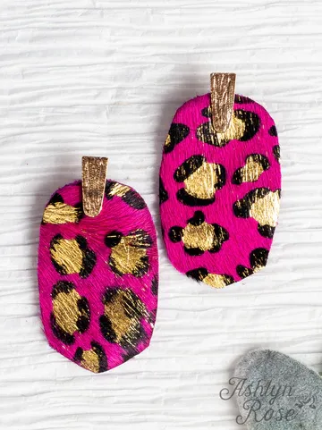 Should&#39;ve Been Better Oval Leopard Earrings - Fushia