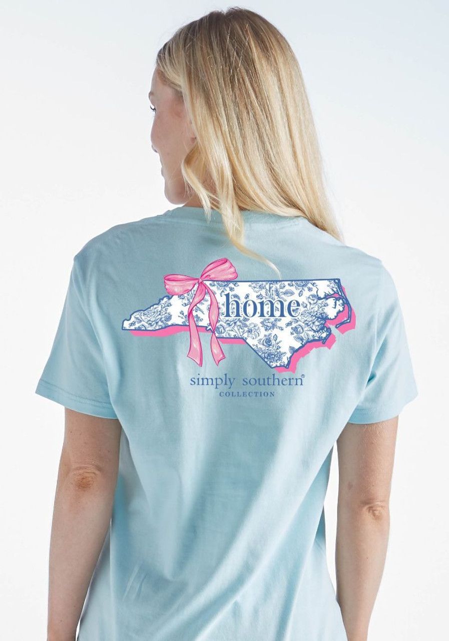 Simply Southern Women&#39;s Floral Bow Home State North Carolina T-Shirt - Ice - XXLarge