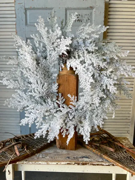 32&quot; Snowy Hemingway Fir Wreath