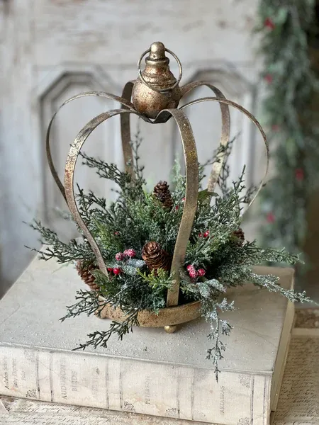 10&quot; Holly Hill Cedar Half Sphere