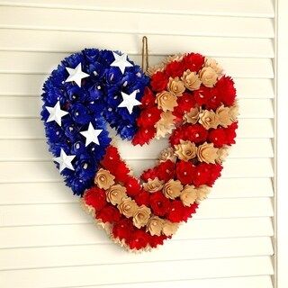 13" Woodshave Heart Independence Wreath