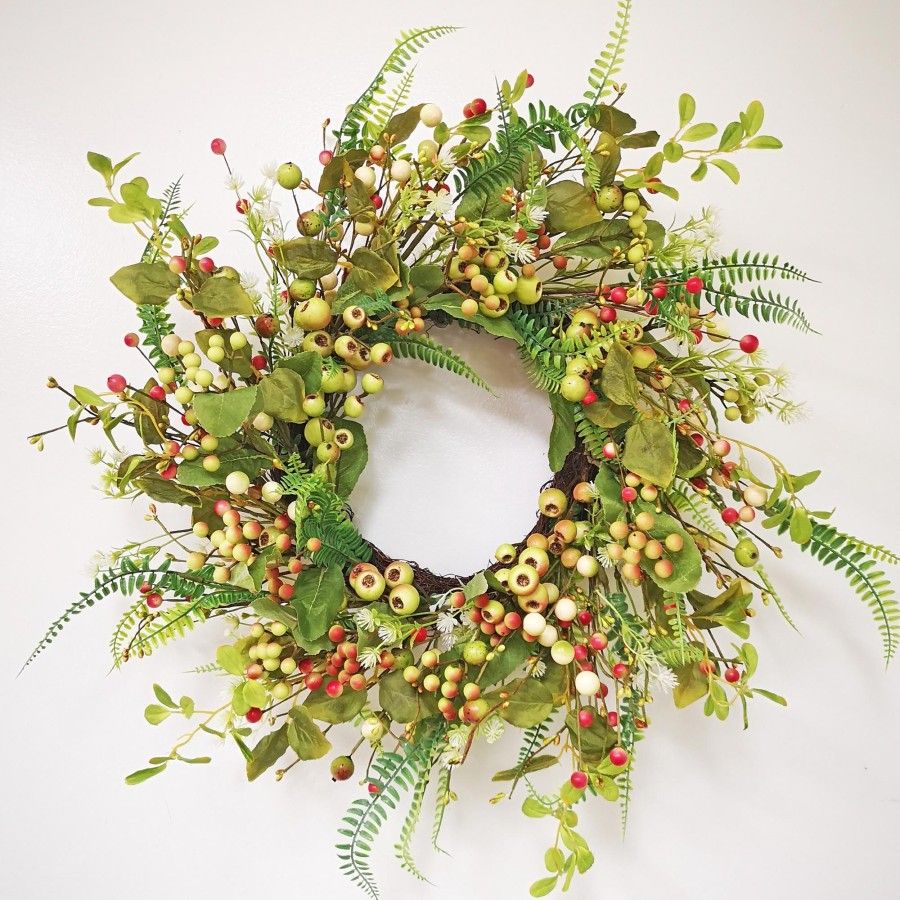 24" Berry &amp; Fern Wreath