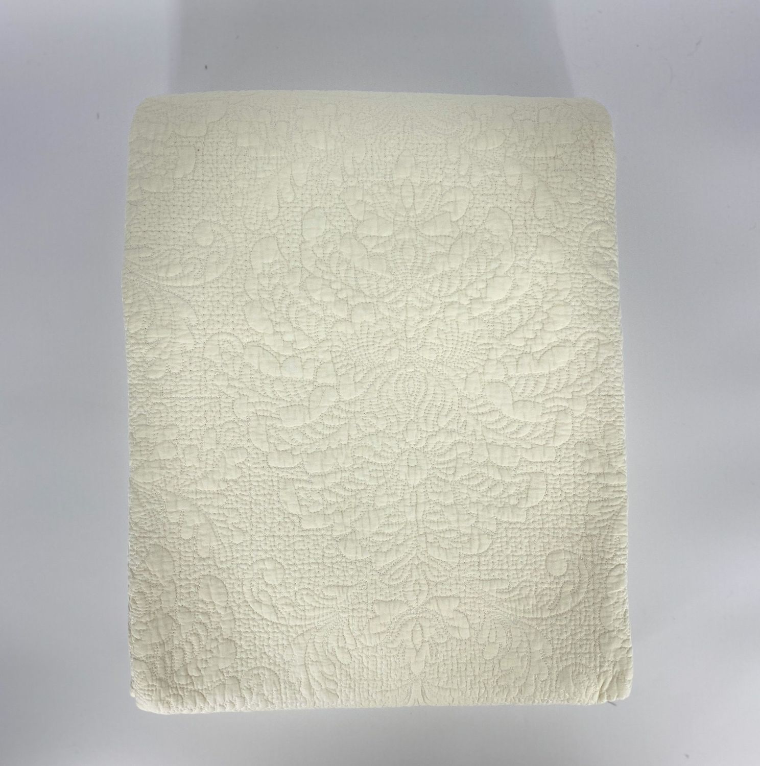 Buttermilk Quilt and Shams