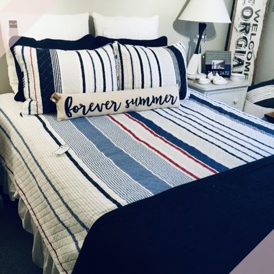 Boathouse Quilt and Shams