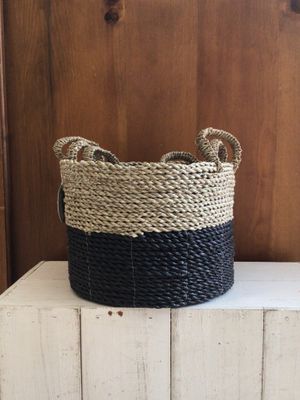 Handled Basket -Black/Natural