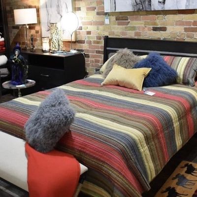 Manhattan Quilt and Shams