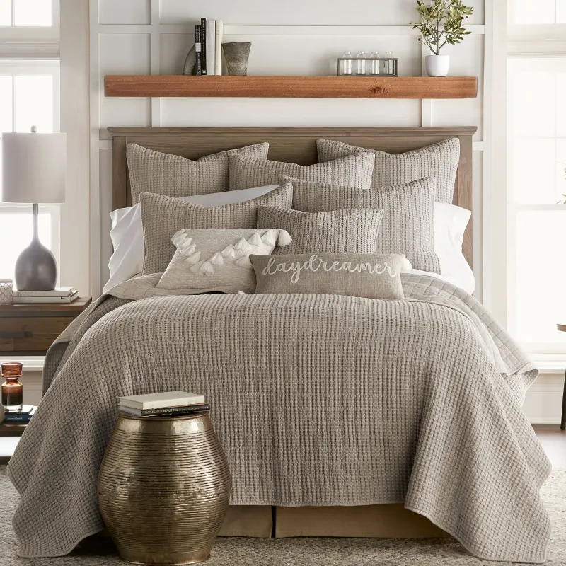Mills Waffle Taupe