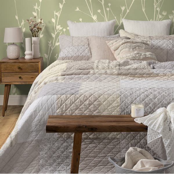 Luna Quilt &amp; Shams