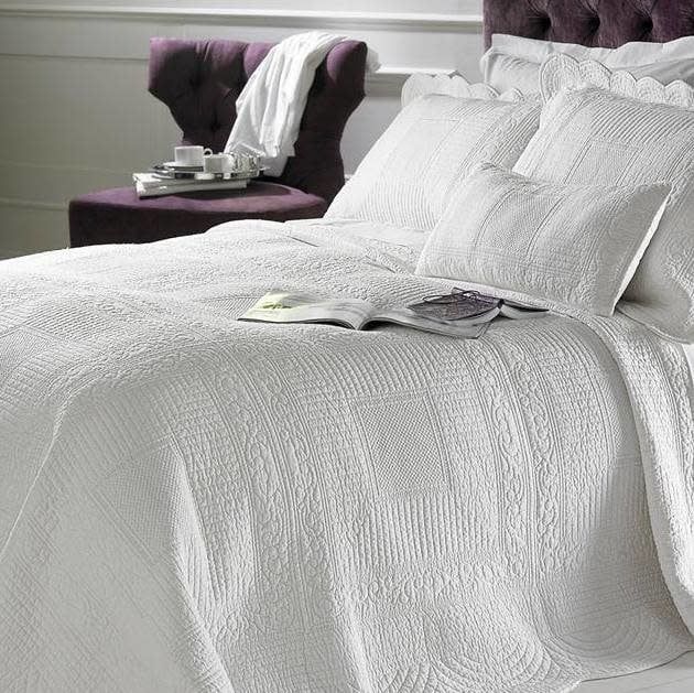 Tina Quilt White King &amp; Shams
