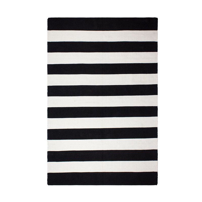 Nantucket 5’ x 8’ Black &amp; White Rug