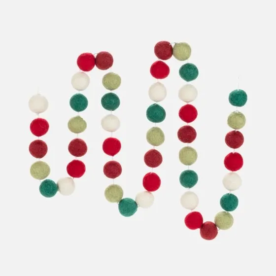 Holiday Pompom Garland