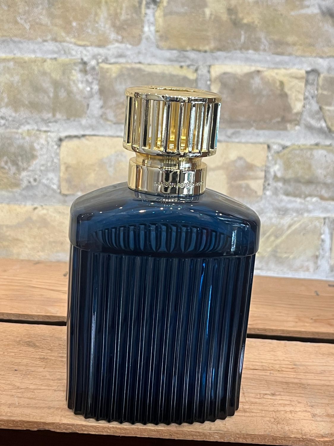 Alpha Lamp, Color: Blue