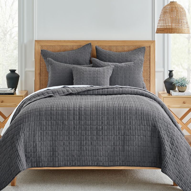 Mills Waffle Charcoal Quilt &amp; Shams
