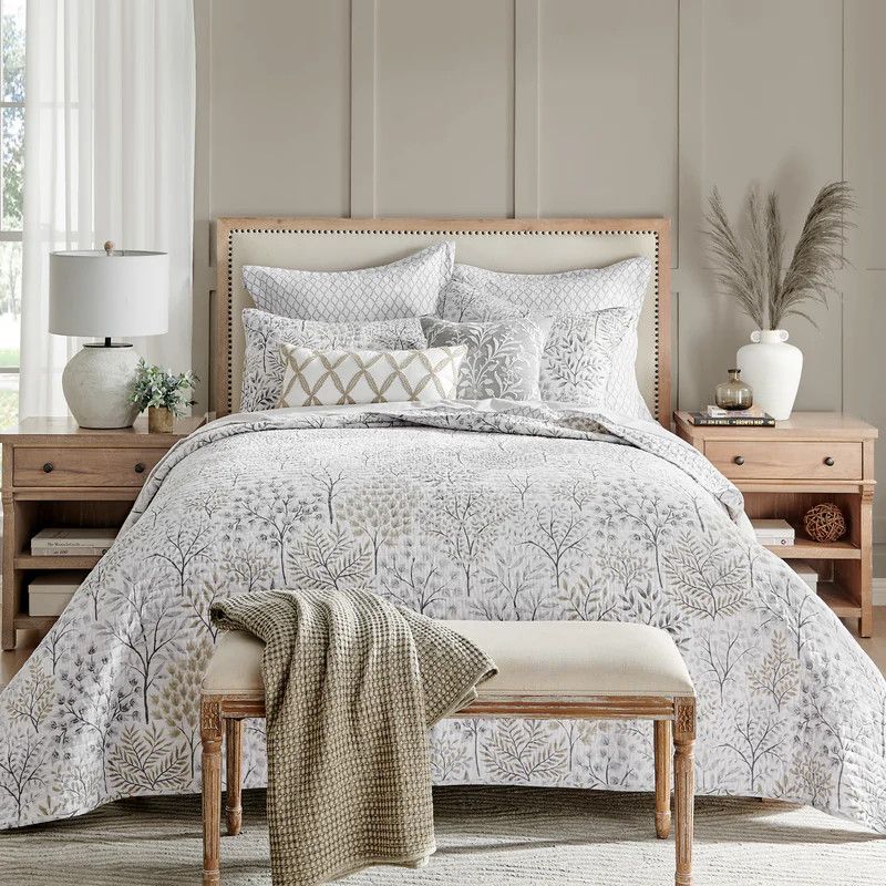 English Forest Natural Quilt and Shams