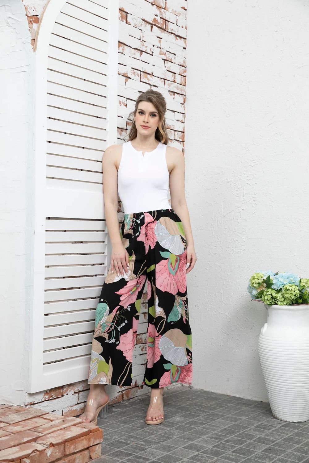Graphic Printed Pants 