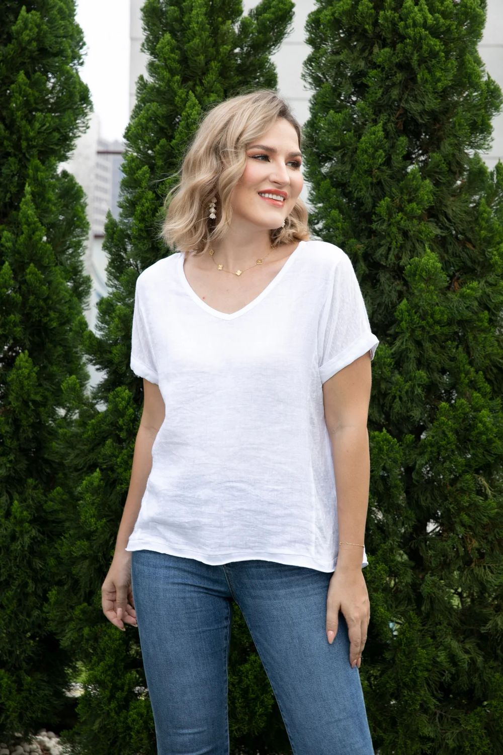 Breezy Linen V Neck White