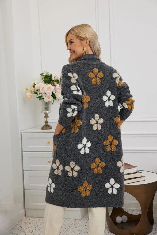 3D Tuffed Jacquard Cardigan O/S, Color: Charcoal