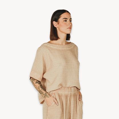 Crinkle Short Sleeve Boat Top Beige