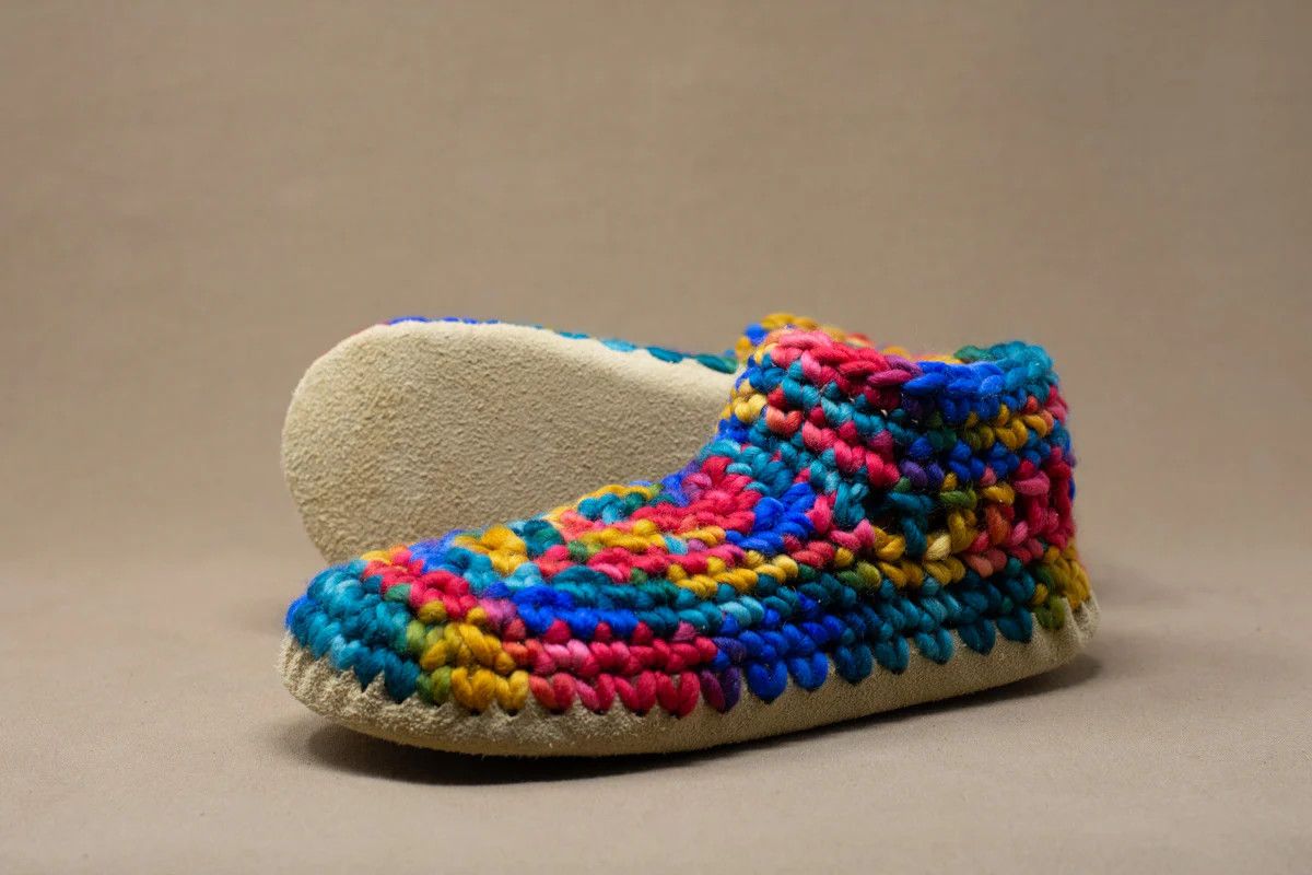Slipper - Women&#39;s Rainbow