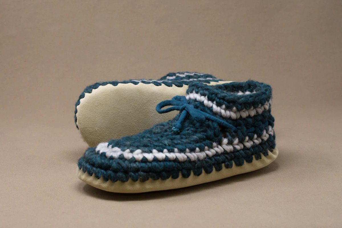 Slipper - Women&#39;s Forest with Stripe