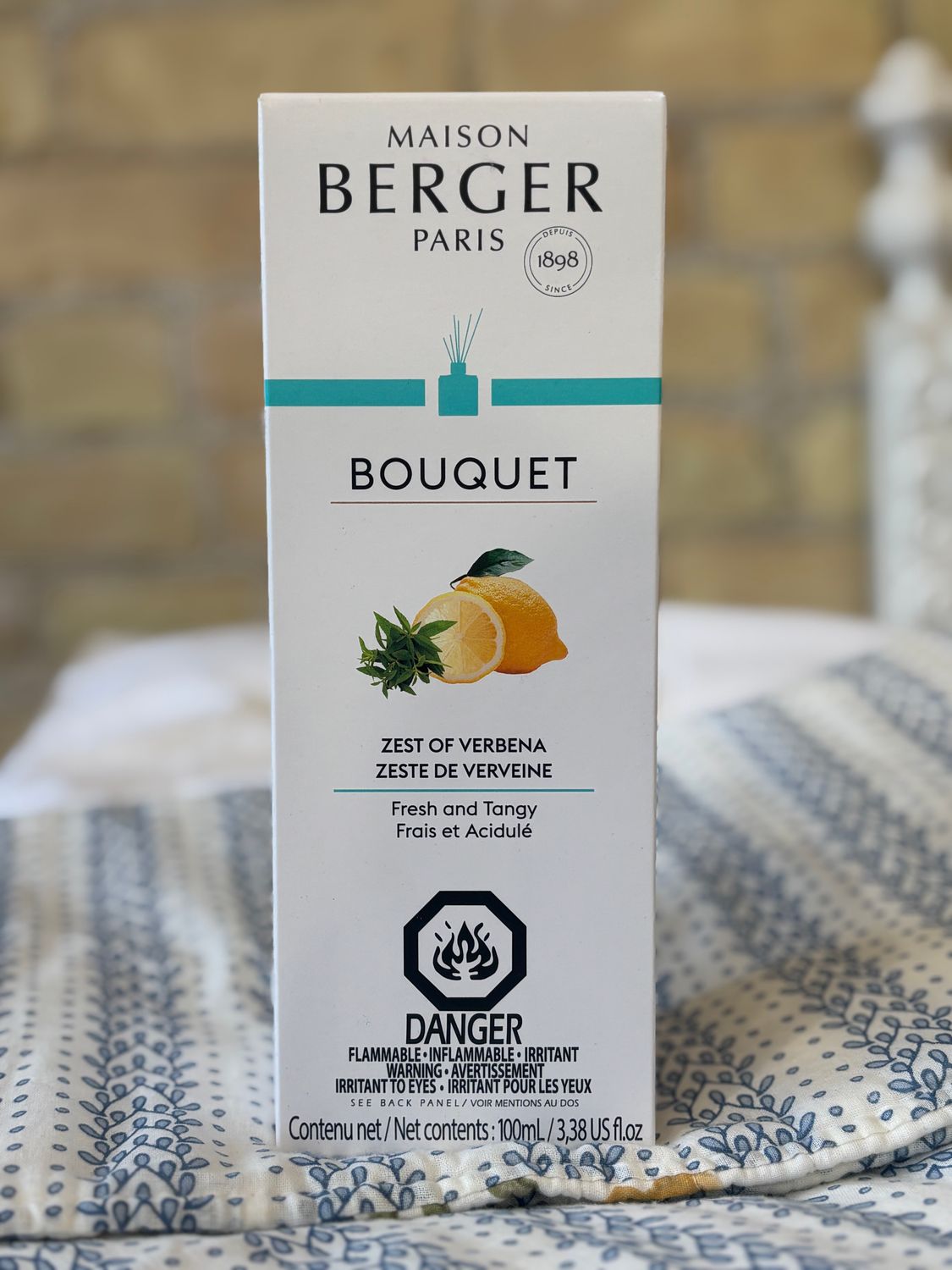 Cube Clear Reed Diffuser Pre-Filled with Zest of Verbena