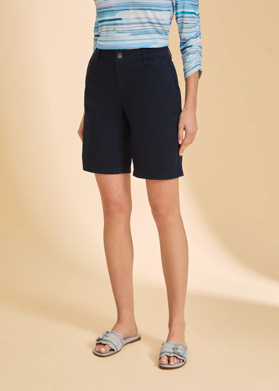 Olivia Bermuda Short Navy