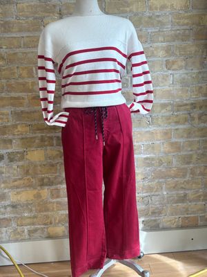 Suzanne Straight Crop Lava Red