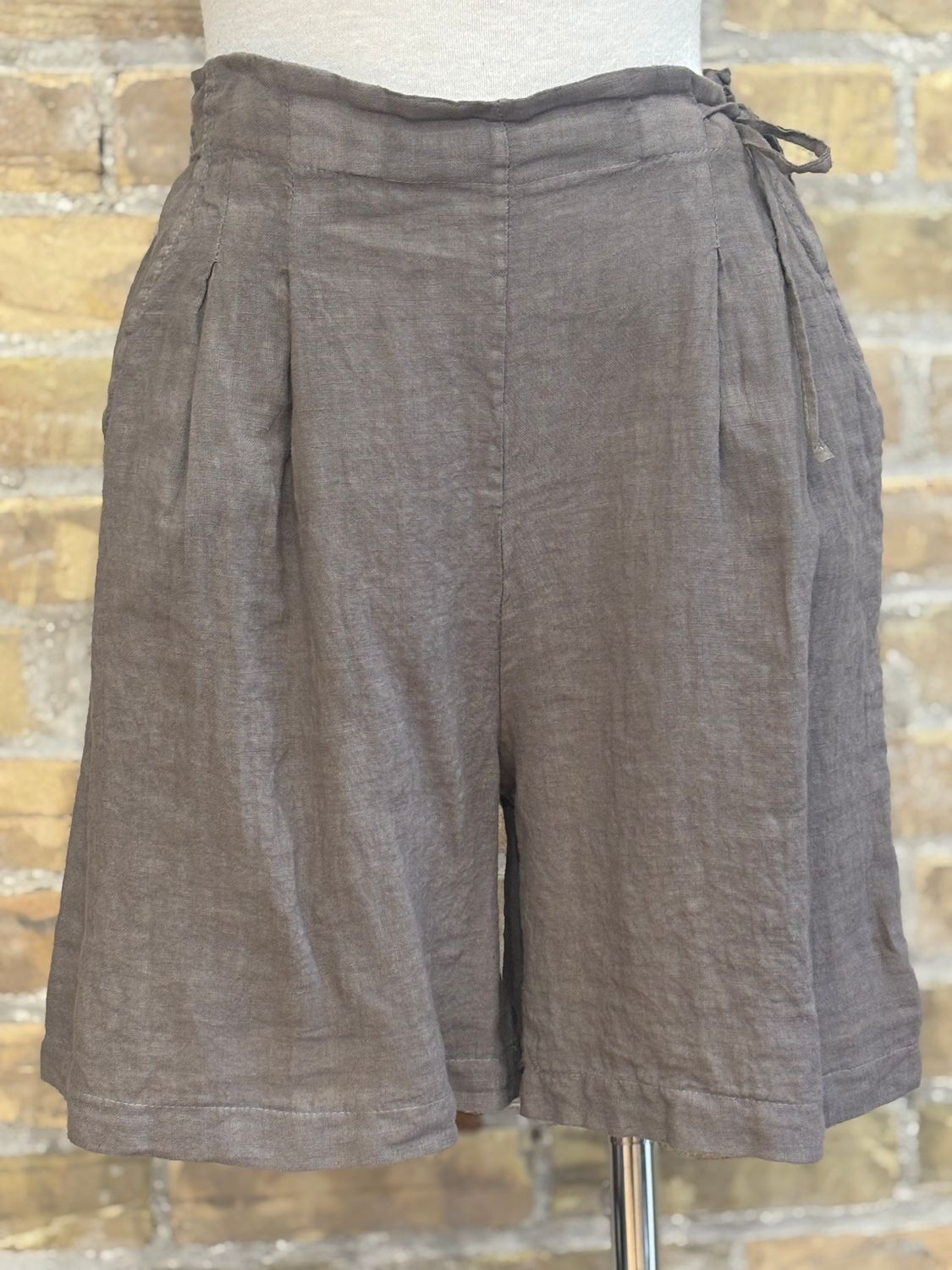 Tie-Waist Shorts Fango