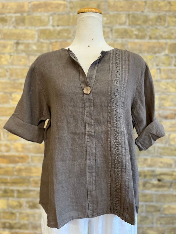 Daphne's Stitched Detail Top Fango