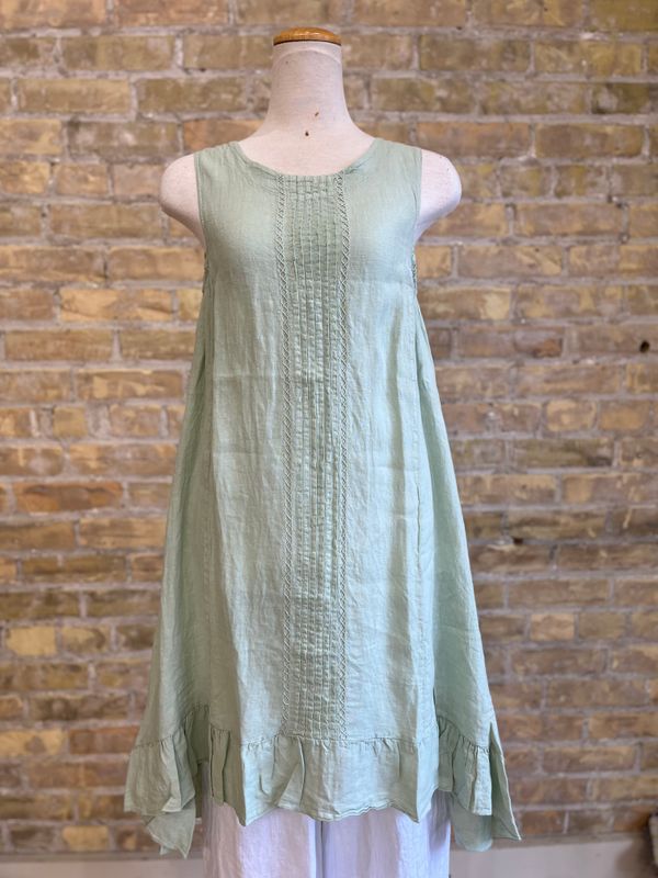 Daphne's Stitched Detail Dress Mint