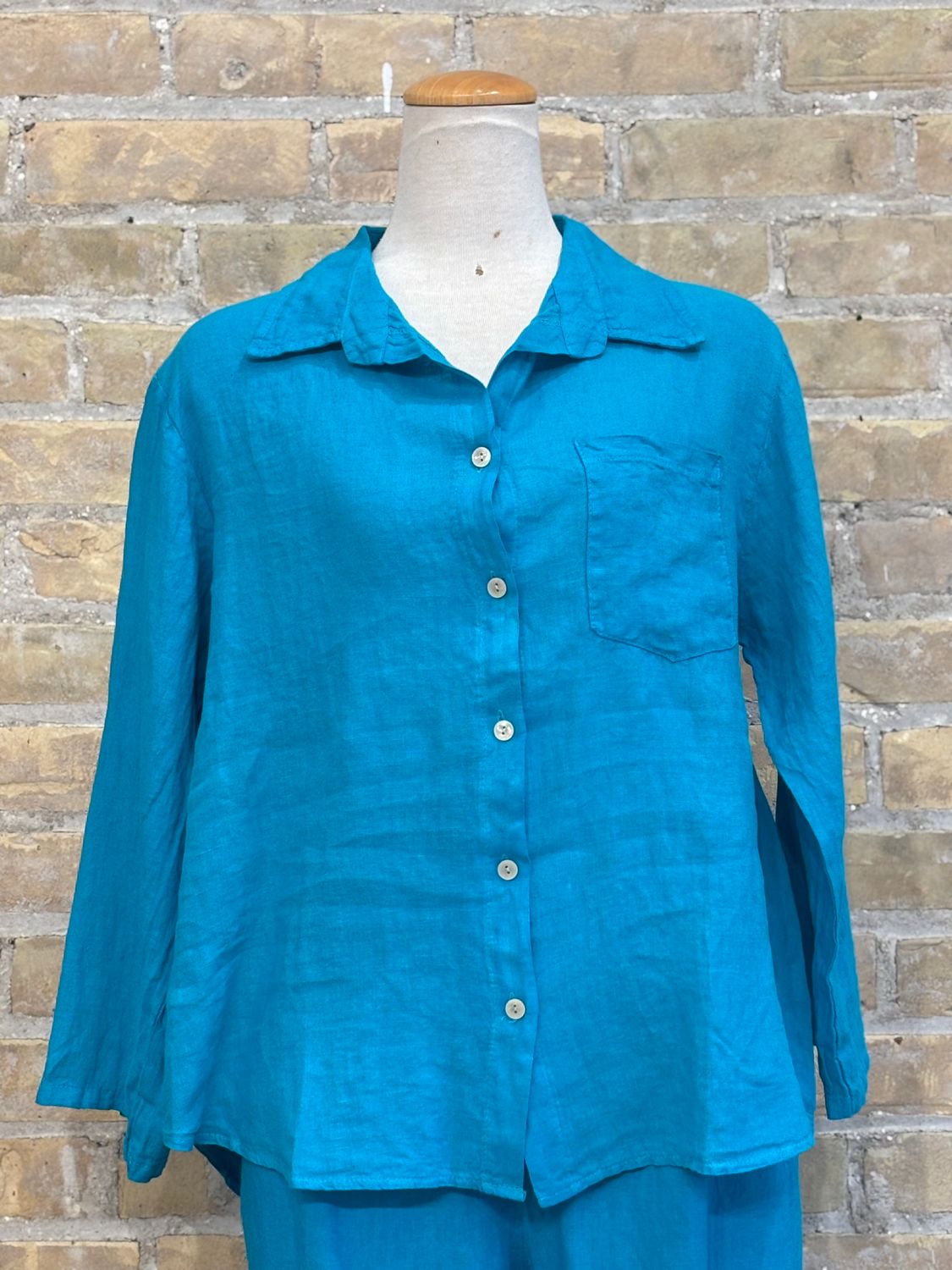 Celia's Button Top Turquoise