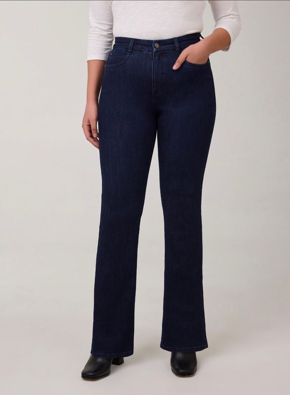 Peggy Bootleg Pleasant Petite