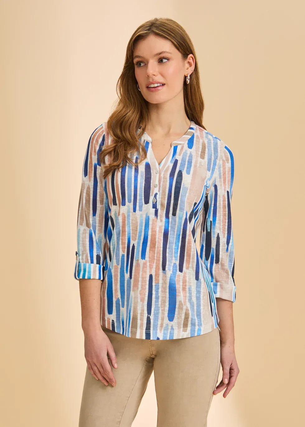 3/4 Sleeve Henley Top  Neutral Zippy