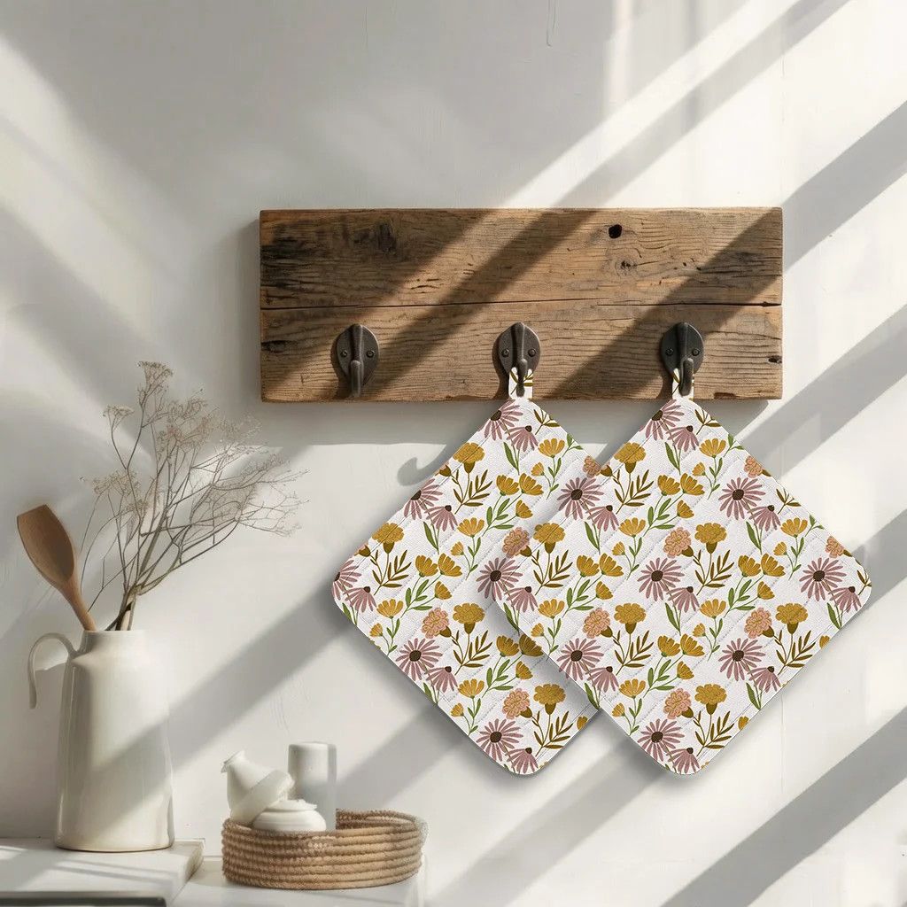 Moody Blossom Pot Holder Set of 2