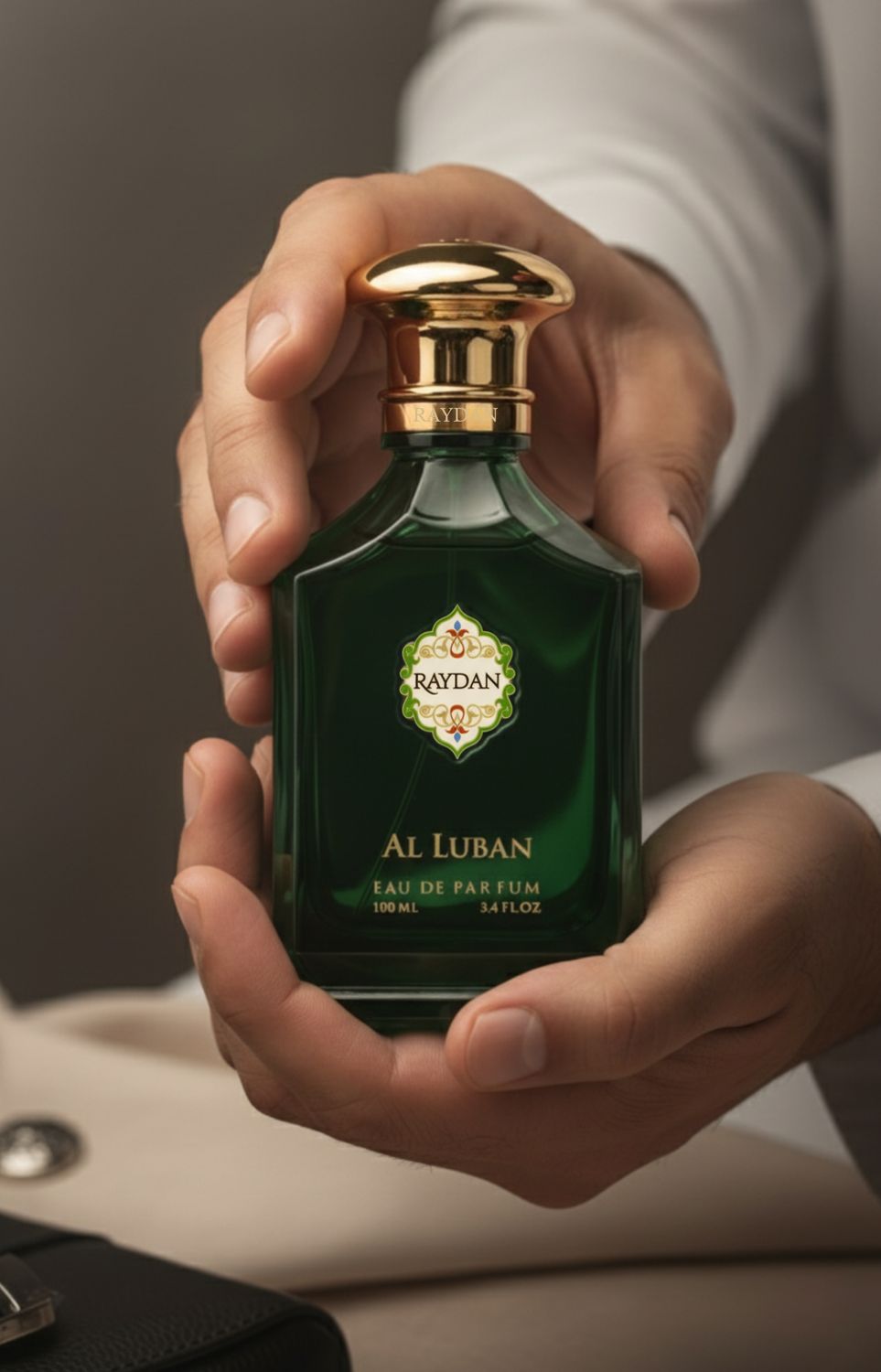 RAYDAN The  Fragrance 男性用香水ウード Perfume for Him
