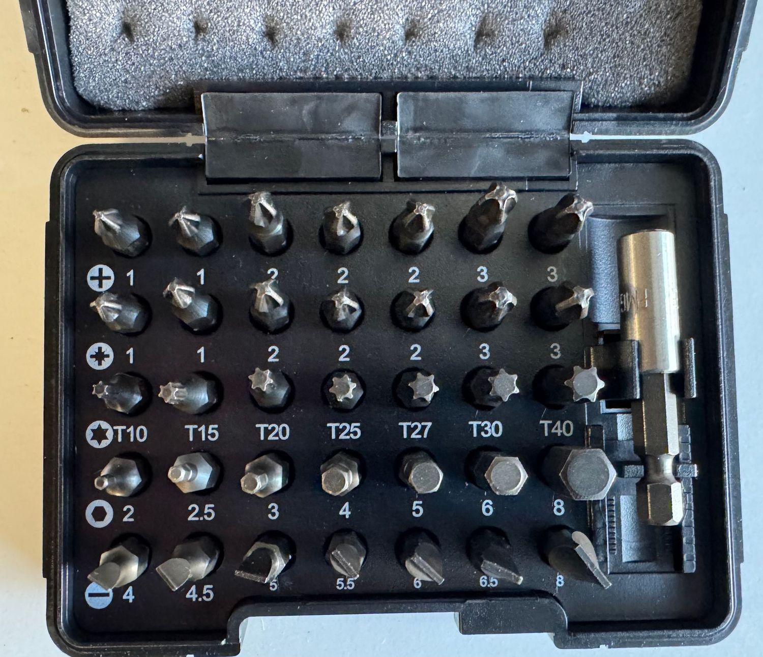 BOITE DE 36 EMBOUTS "PLUS" + PORTE EMBOUT