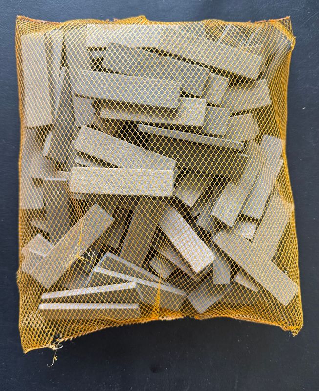 CALES EN BOIS 20 X 5 X 80 - SACHET DE 100