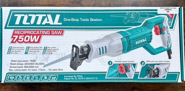 SCIE SABRE FILAIRE 750W