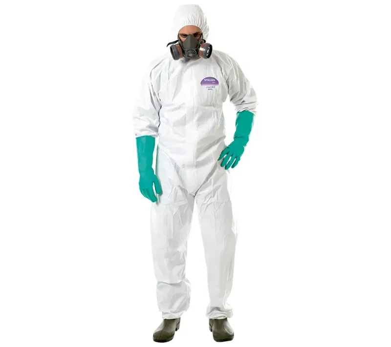 Combinaison jetable, classée risque chimique 5 et 6. Taille XL