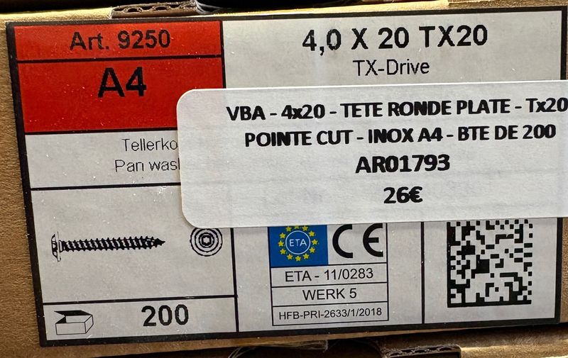 VIS A BOIS - 4x20 - Tx20 - TÊTE RONDE PLATE - POINTE CUT - INOX A4 - BOITE DE 200 VIS A BOIS - 4x20 - Tx20 - TÊTE RONDE PLATE - POINTE CUT - INOX A4 - BOITE DE 200