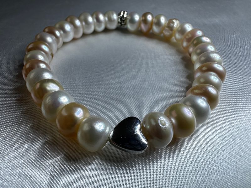 White and Pale Pink Pearl Bracelet