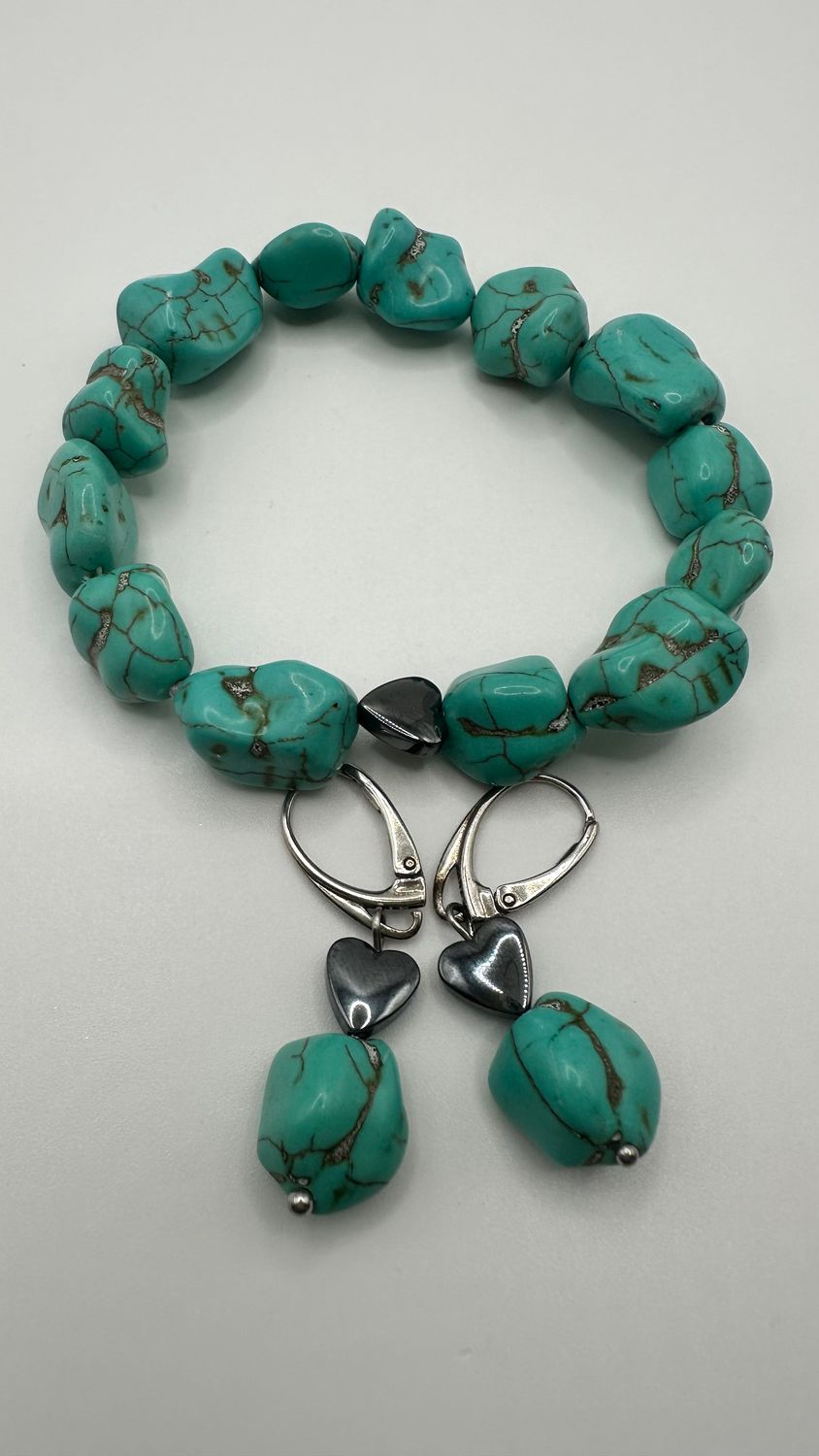 Howlite Bracelet and Matching Earrings Set