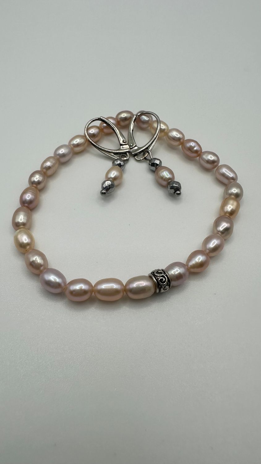 Pink Freshwater Matching Set