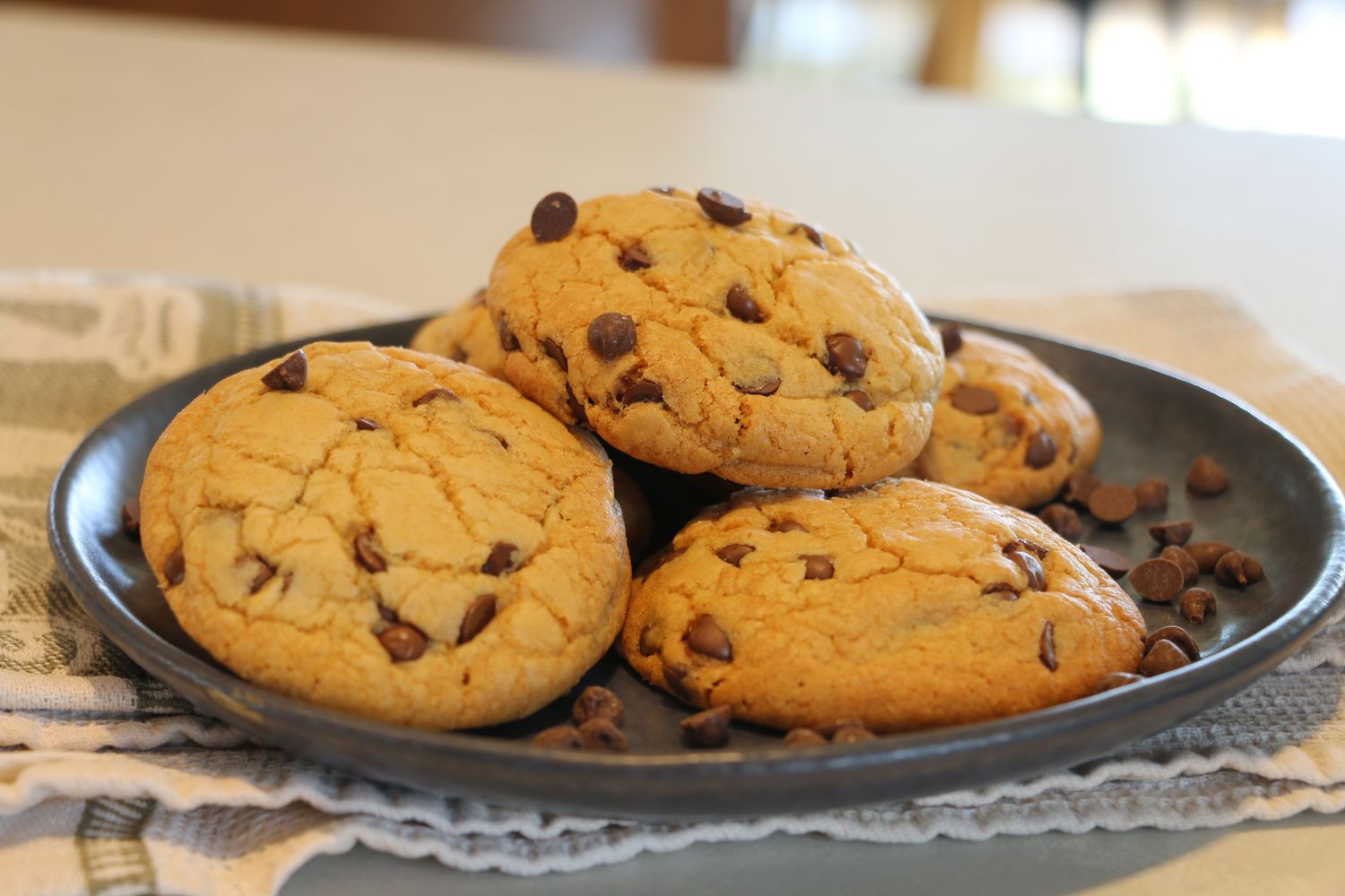 12 Ready-to-Bake Frozen Cookie Dough (Choc-Chip)